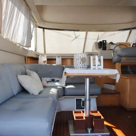 Pm Molo Trapezoidale Botel Palermo