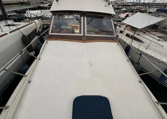 Botel Pm Molo Trapezoidale
