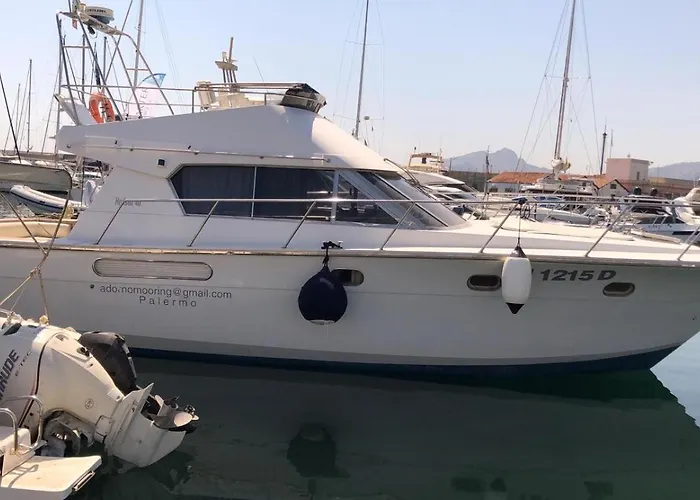 Pm Molo Trapezoidale Botel *
